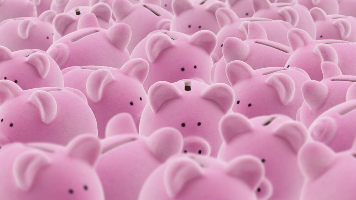 Multiple-Pink-Piggy-Banks
